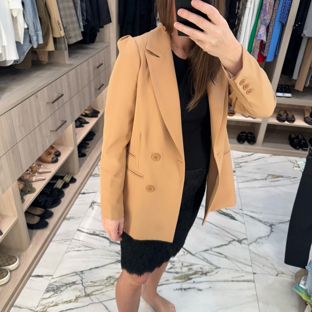 Walter Baker Tan Women's Blazer. Size S, GUC. - Picture 10 of 11